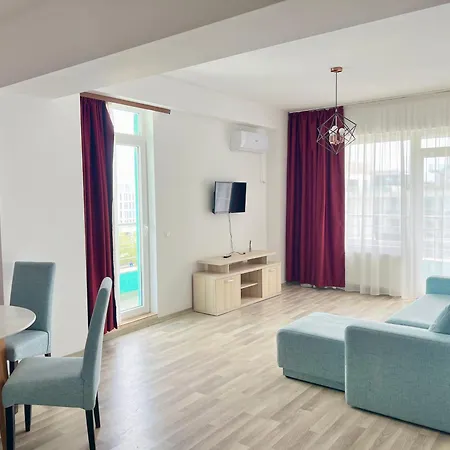 Summerland Sea View 2 Bed-room Appartement Mamaia