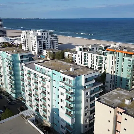 Summerland Sea View 2 Bed-room Mamaia