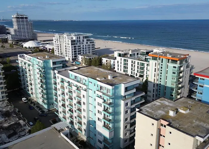 Summerland Sea View 2 Bed-room 马马亚