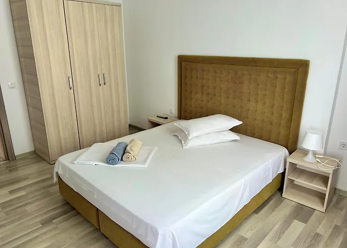 Summerland Sea View 2 Bed-room 公寓 *