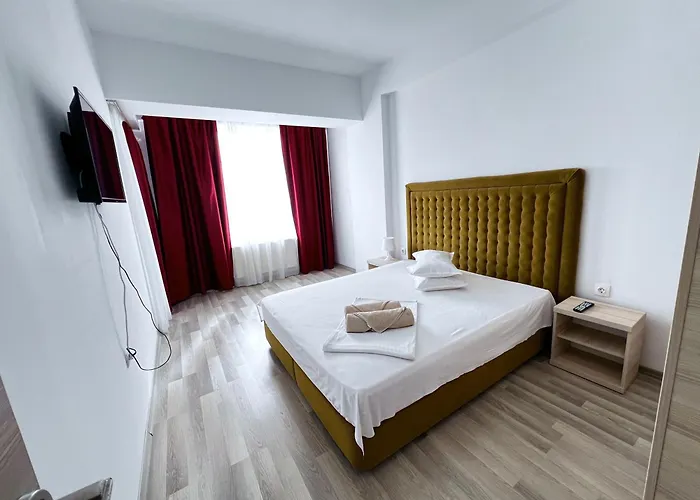 Summerland Sea View 2 Bed-room 马马亚